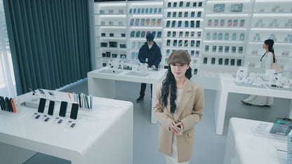 【0気泡を3秒で完成】SmartDevil ガラスフィルム 2枚セット ガイド枠付き 貼り付け超簡単 自動除塵 米軍MIL規格 黒縁なし 落下保護 滑らかな手触り 保護フィルム